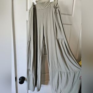 Derek Heart Gray/Green Flowy Wide Leg Pants